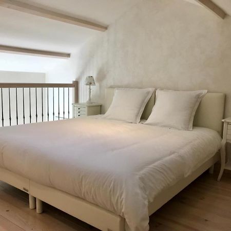 Domaine De La Sabliere Bed & Breakfast Thiviers Bagian luar foto