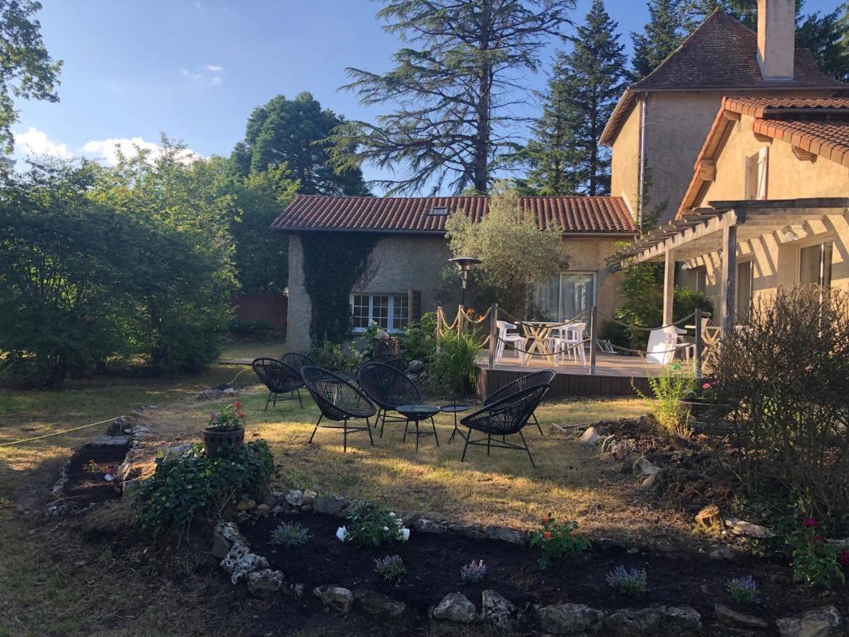 Domaine De La Sabliere Bed & Breakfast Thiviers Bagian luar foto