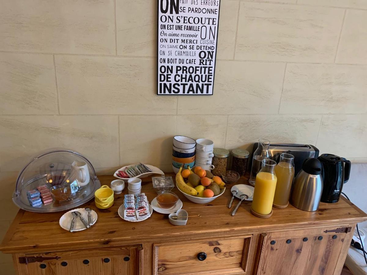 Domaine De La Sabliere Bed & Breakfast Thiviers Bagian luar foto